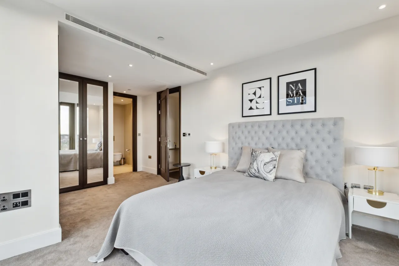 Warwick Lane, London, W14, photo 3