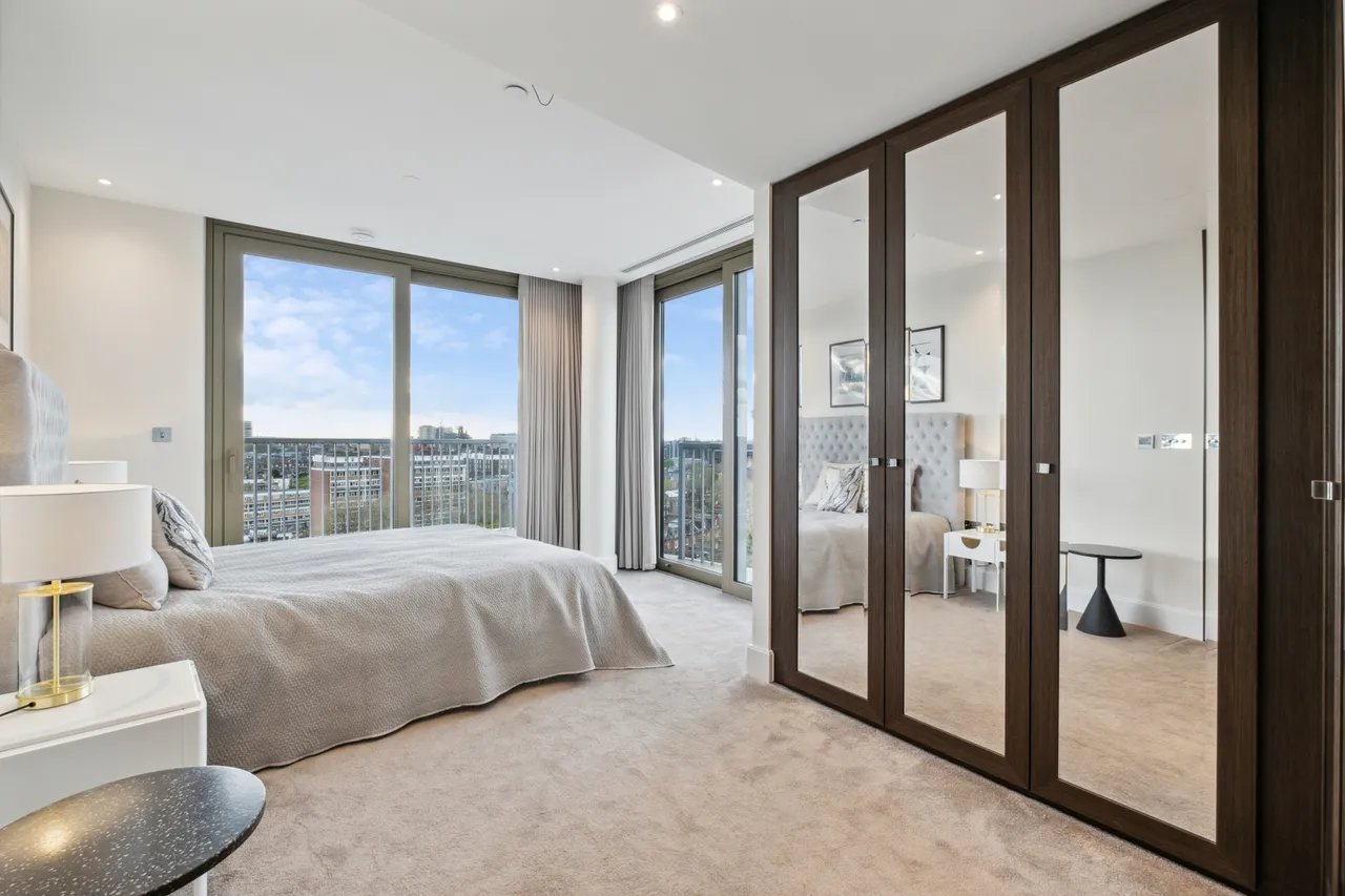Warwick Lane, London, W14, photo 5