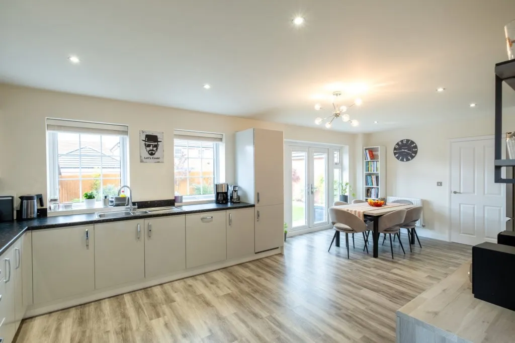 Evans Road, East Leake, LE12, photo 5