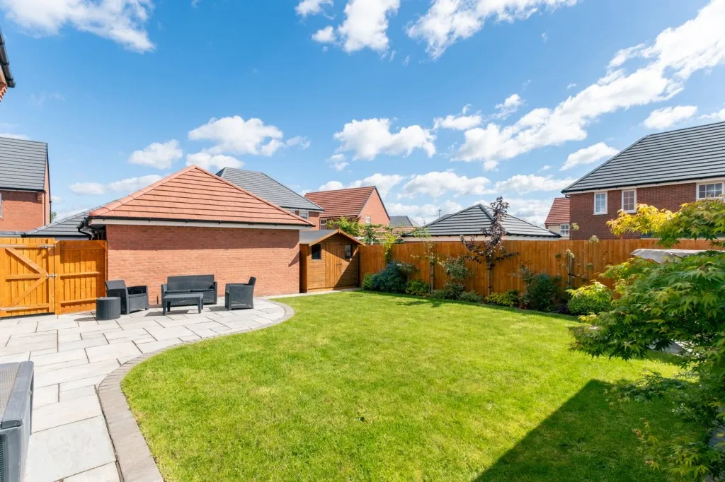Evans Road, East Leake, LE12, photo 21