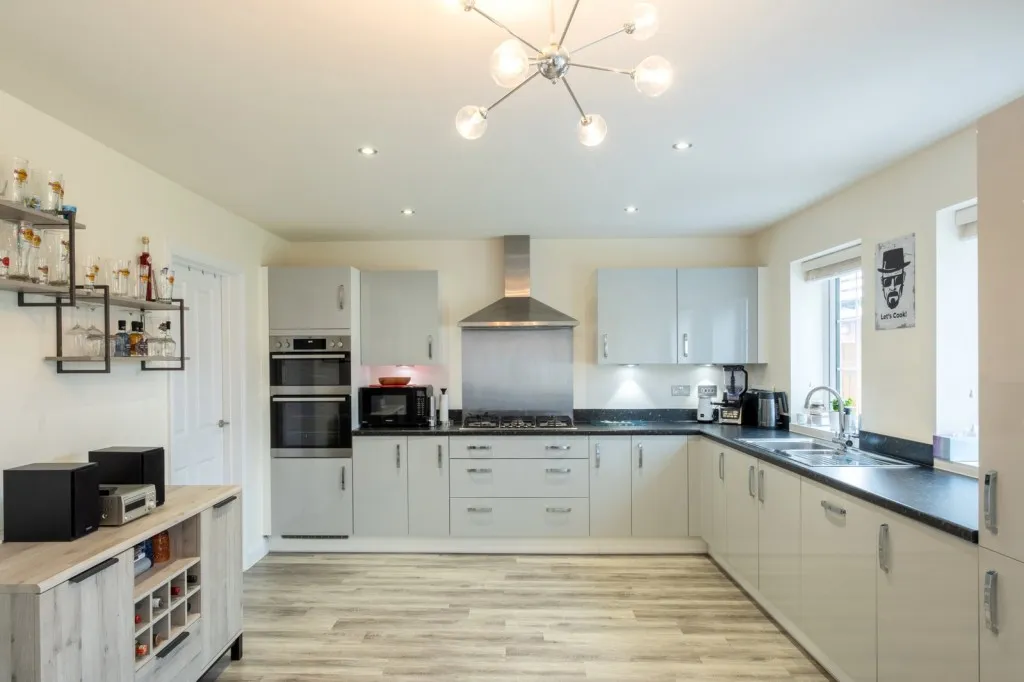 Evans Road, East Leake, LE12, photo 4