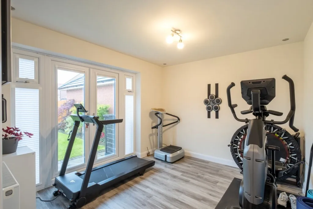Evans Road, East Leake, LE12, photo 8