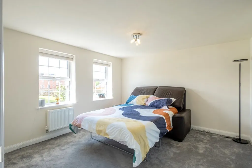 Evans Road, East Leake, LE12, photo 13