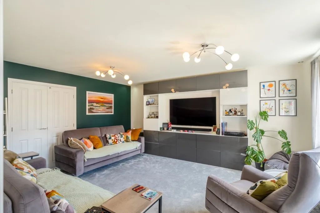 Evans Road, East Leake, LE12, photo 6
