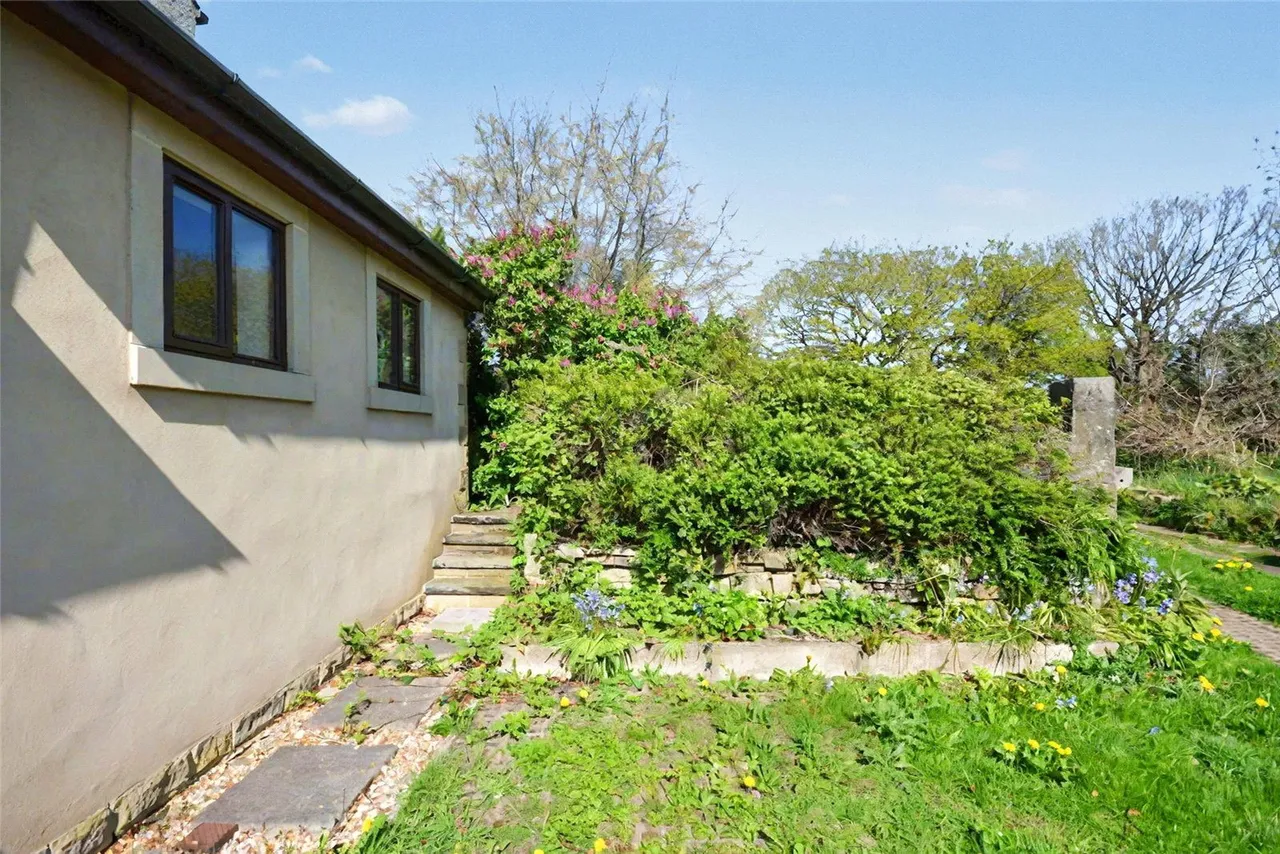 Low Moor Side Lane, Leeds, LS12, photo 13