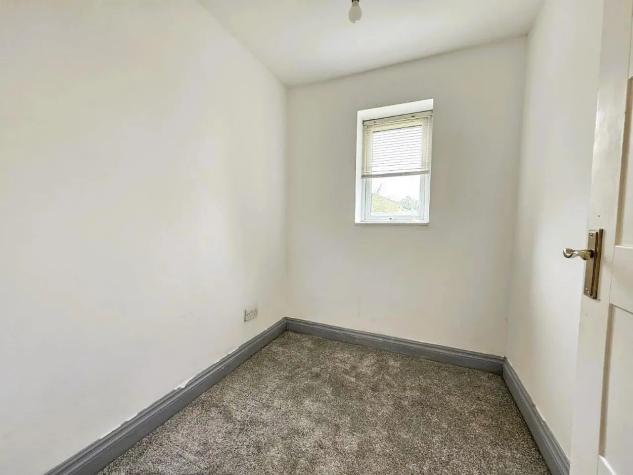 Plough Avenue, Birmingham, photo 11