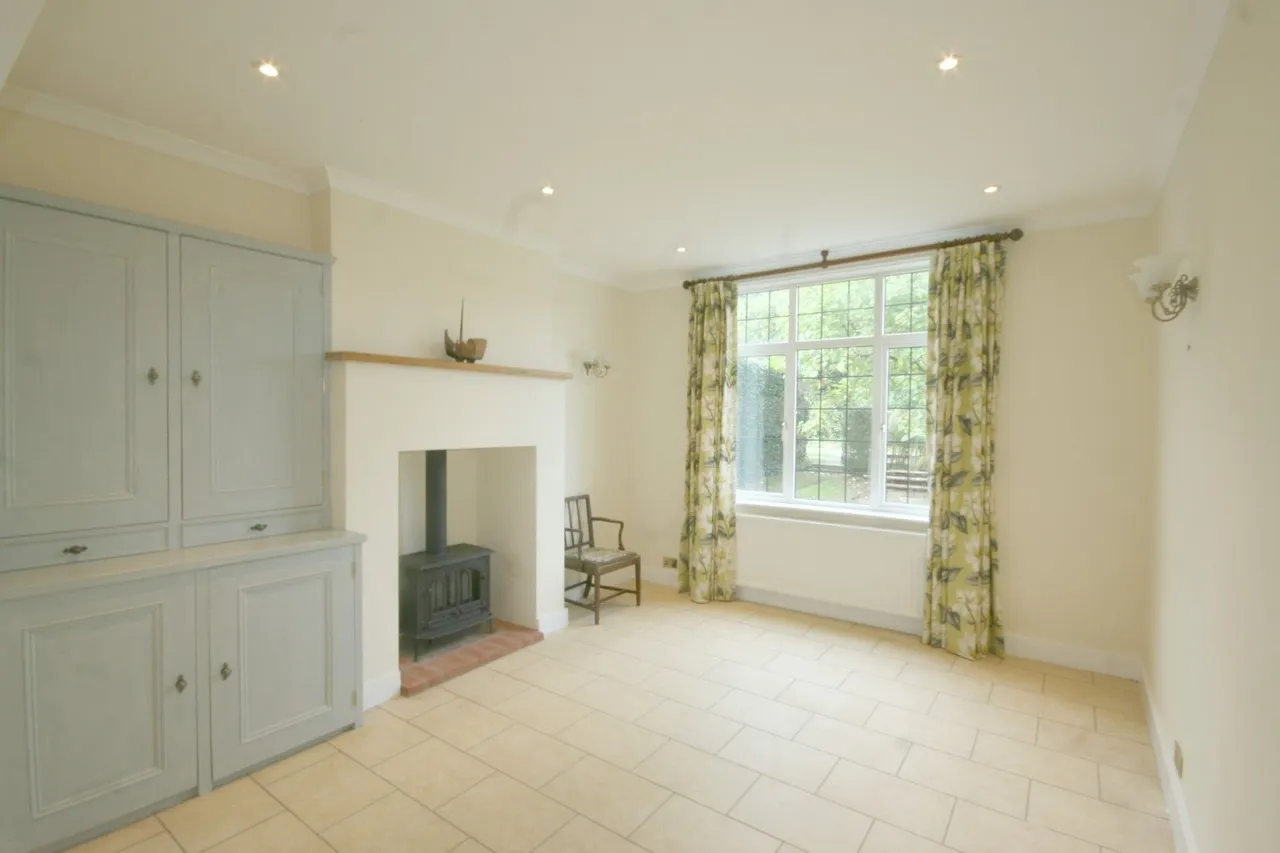 Austenway, Gerrards Cross, Bucks, SL9 8NN, photo 5