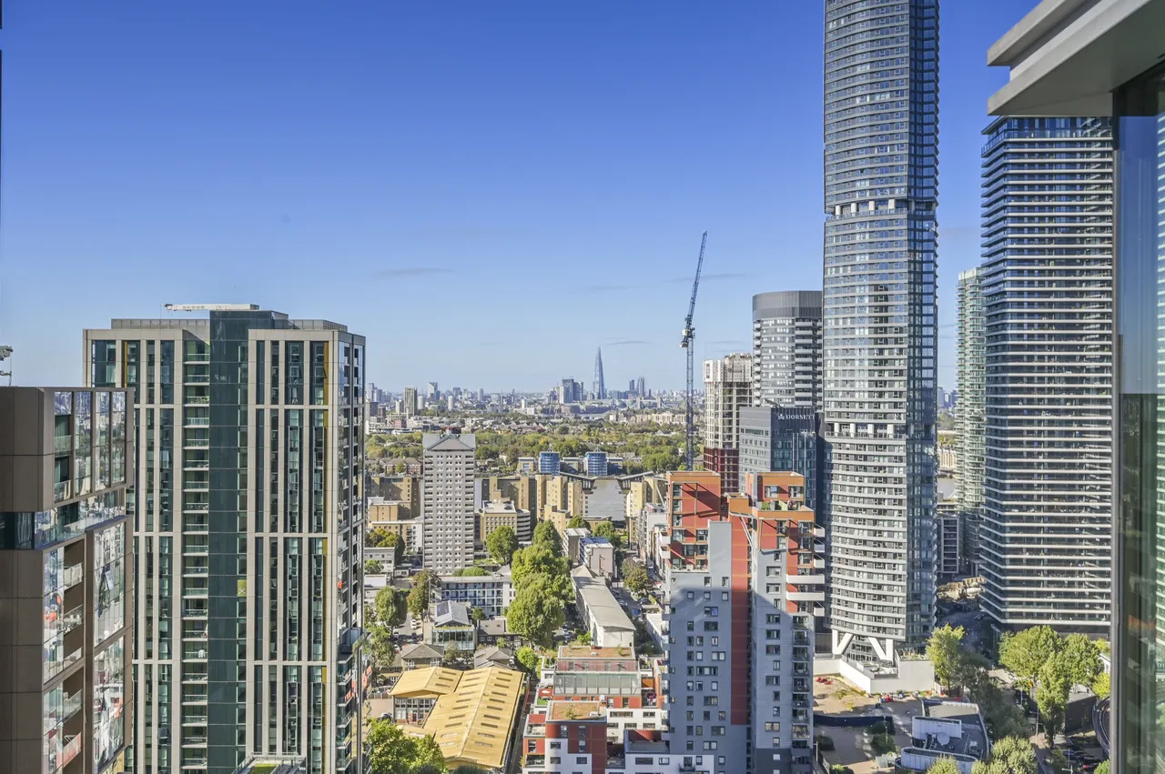 Flat 3007, 1 Pan Peninsula Square, London, photo 5