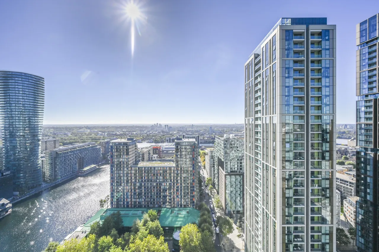 Flat 3007, 1 Pan Peninsula Square, London, photo 7