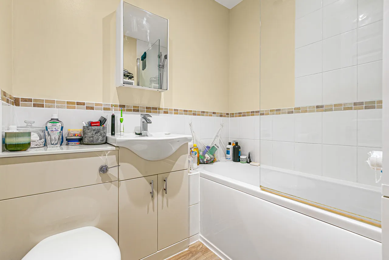 Fawcett Close, London, SW16, photo 14