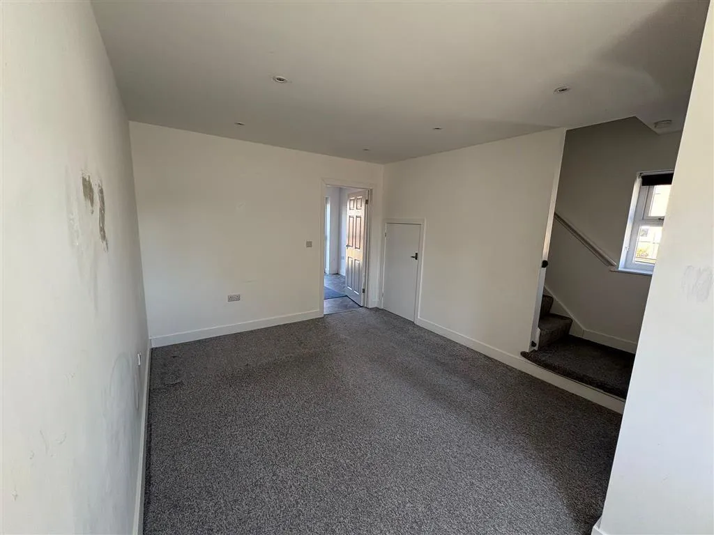 Chalk Road, Stainforth, Doncaster, photo 6