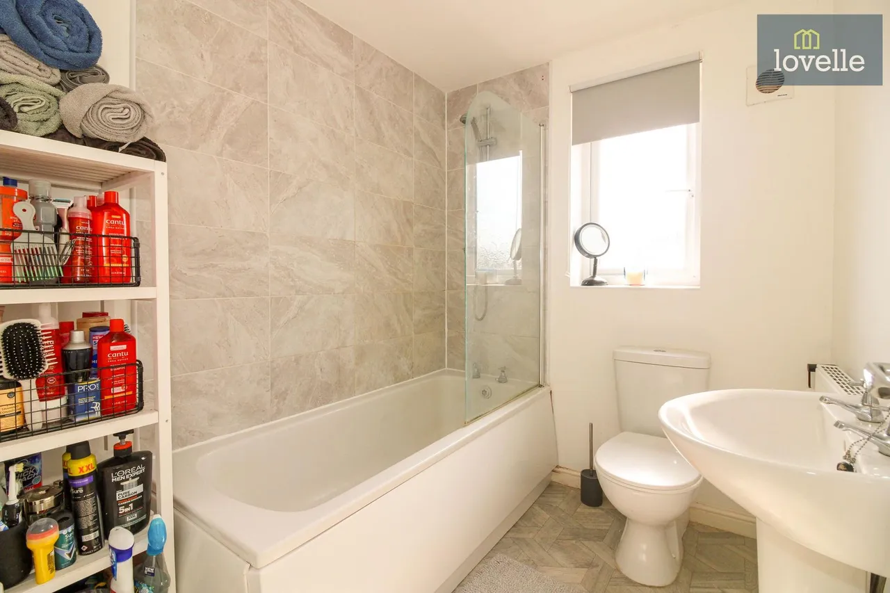 Coggle Close, Louth, LN11, photo 15