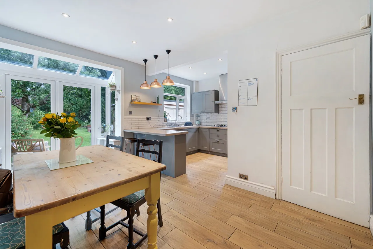 Headlands Drive, Prestwich, Manchester, M25 9YF, photo 2