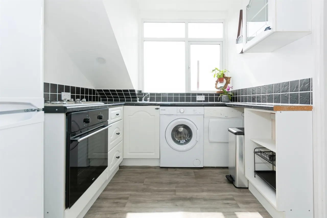 Summerfield Crescent, BIRMINGHAM, photo 5