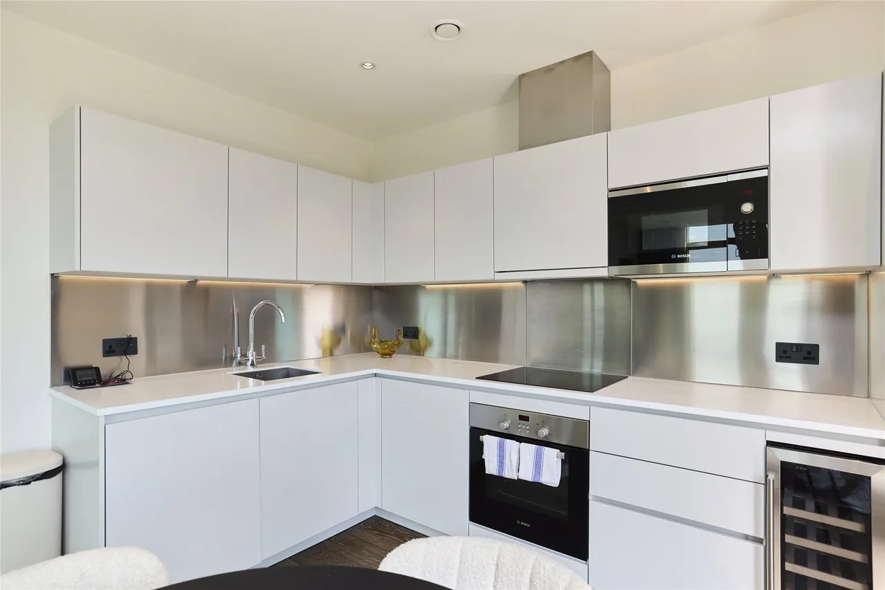 Salusbury Road, London, NW6, photo 6