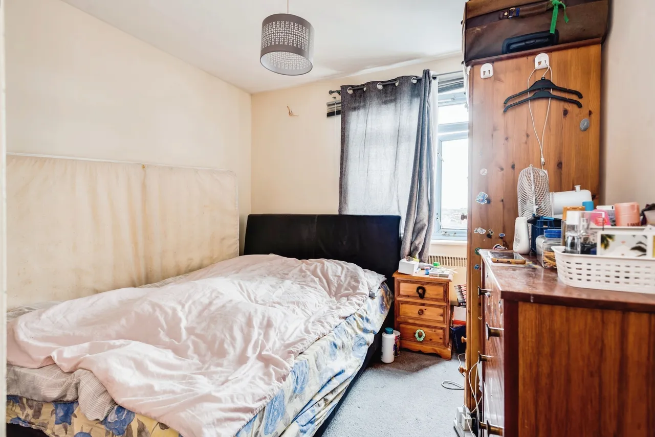 Wellington Street, Swindon, Wiltshire, SN1, photo 8