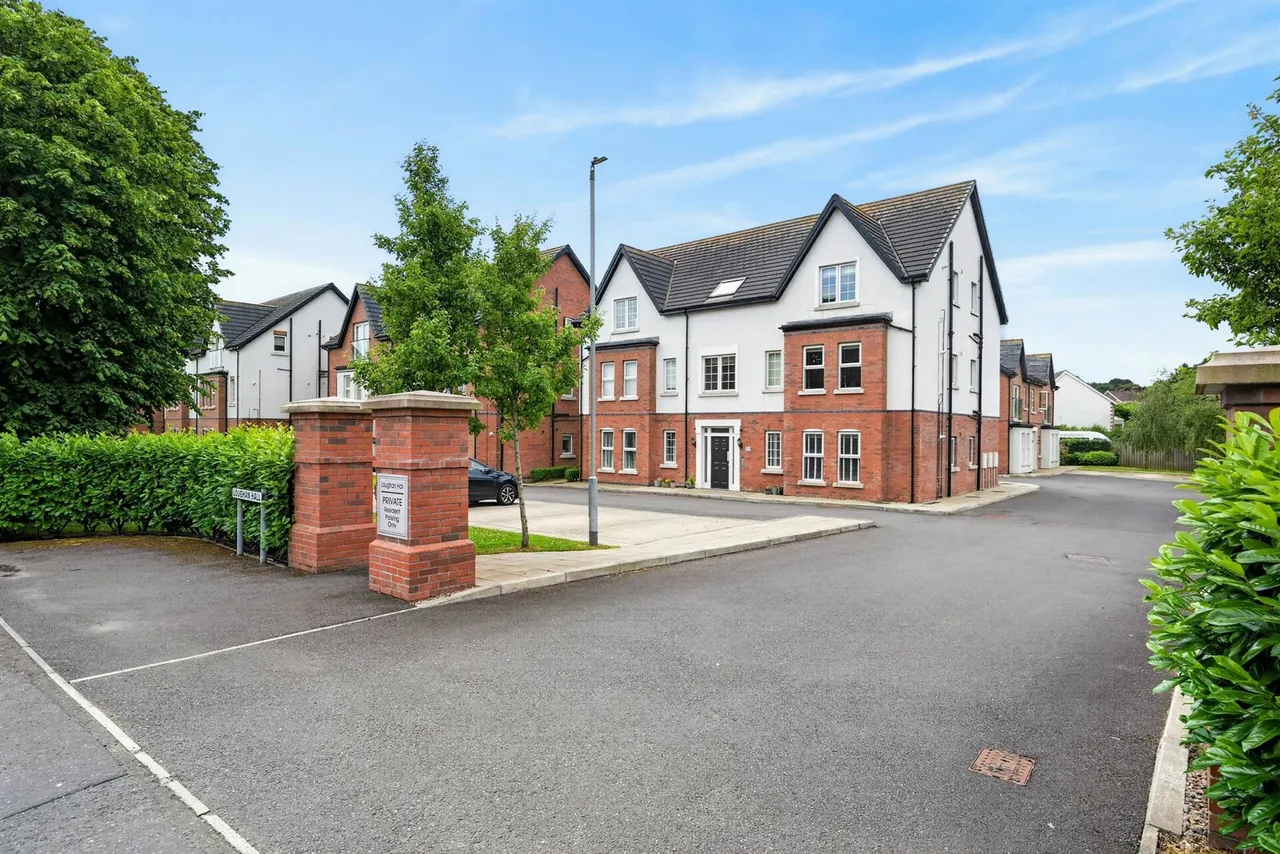 Loughan Hall, Dundonald, BT16, photo 20
