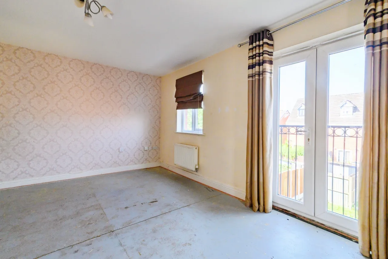 Tangmere Avenue, Heywood, photo 8
