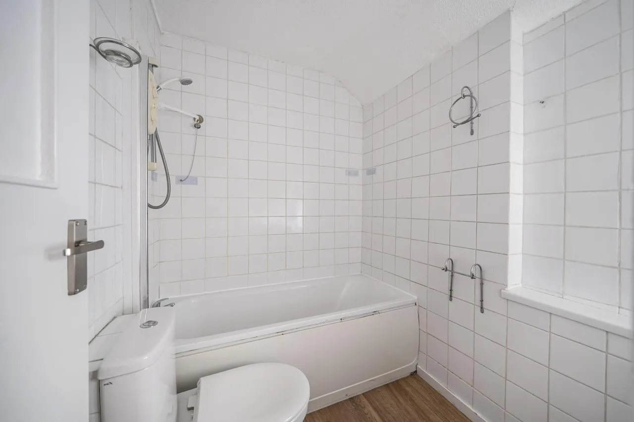 Summerland Terrace, Barnstaple, EX32, photo 19