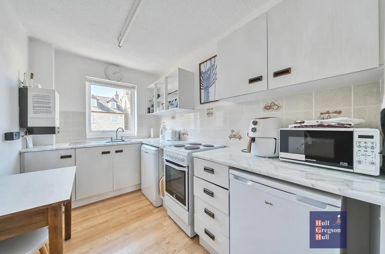Sandringham court, Swanage, BH19, photo 3