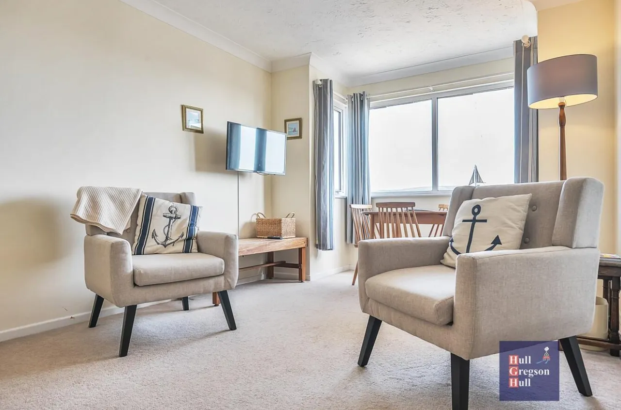 Sandringham court, Swanage, BH19, photo 4