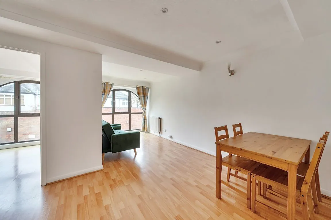 Heath Road, TW1, photo 4