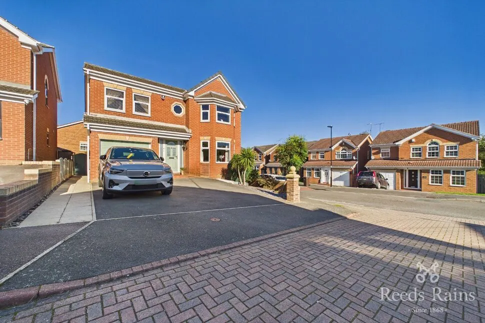 4 bed house for sale, John Hibbard Avenue, Sheffield, S13