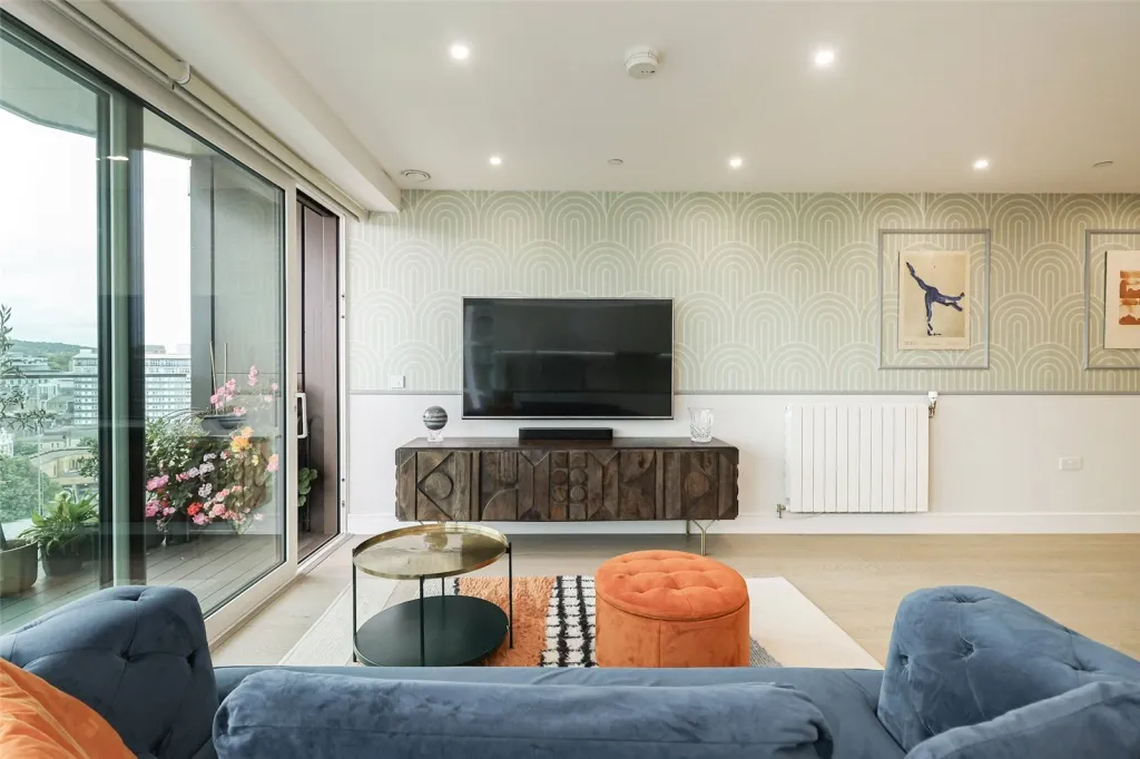 Brigadier Walk, Woolwich, SE18, photo 13
