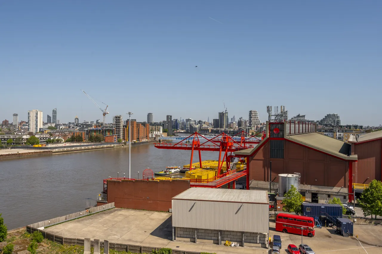Apartment 704 (35%), 20 Enterprise Way, LONDON, photo 10
