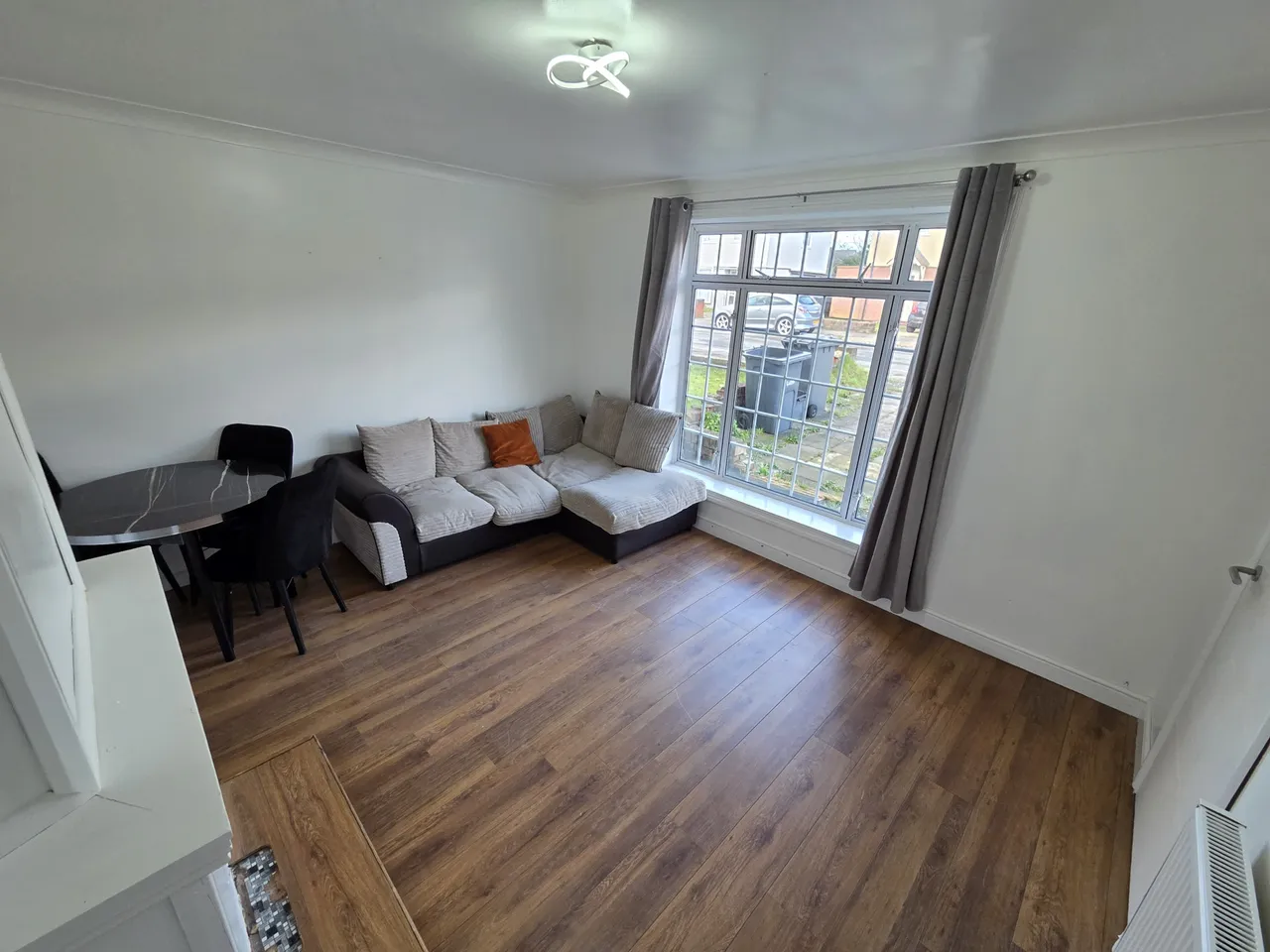 Williton Road, LU2, photo 8