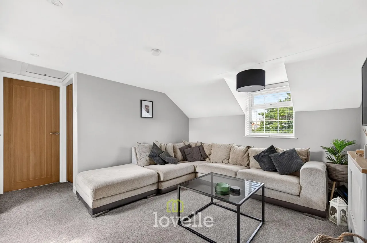 North End, Keelby, DN41, photo 10