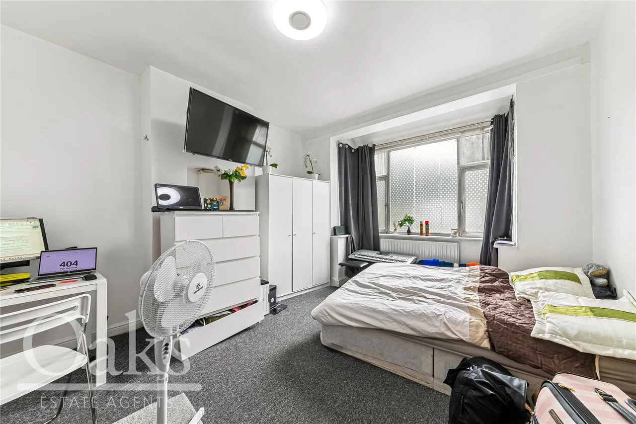 Streatham Vale, London, SW16, photo 2