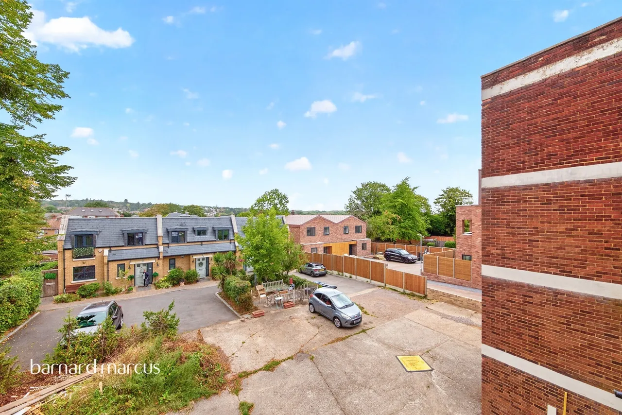 Station Road, Barnet, photo 11