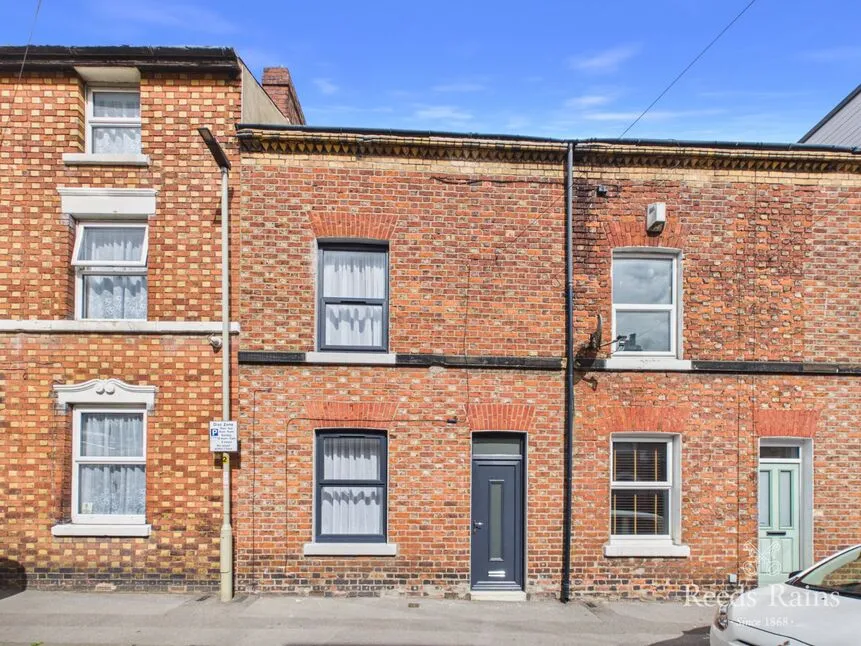 3 bed house for sale — Belle Vue Street, Scarborough, North Yorkshire, YO12