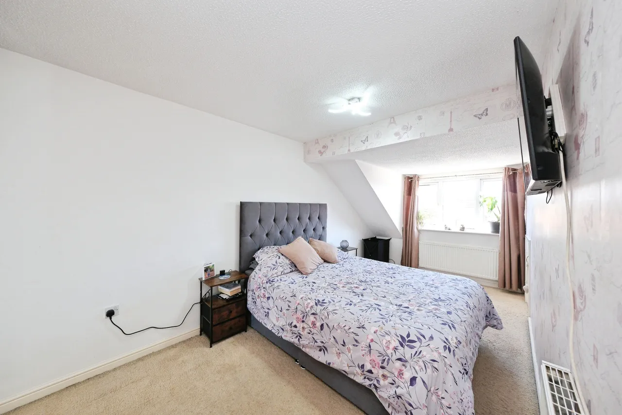 Sycamore Avenue, Creswell, S80, photo 7