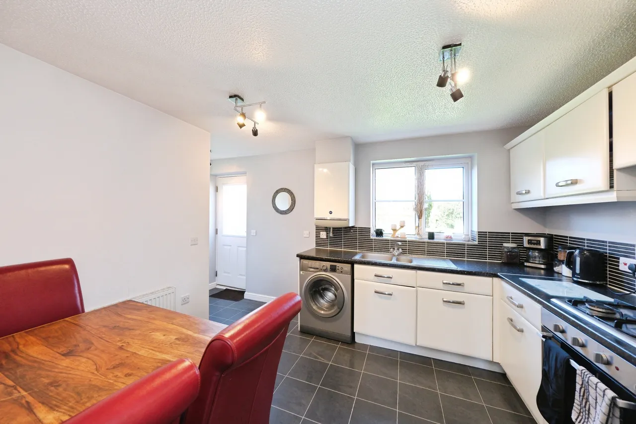 Sycamore Avenue, Creswell, S80, photo 6