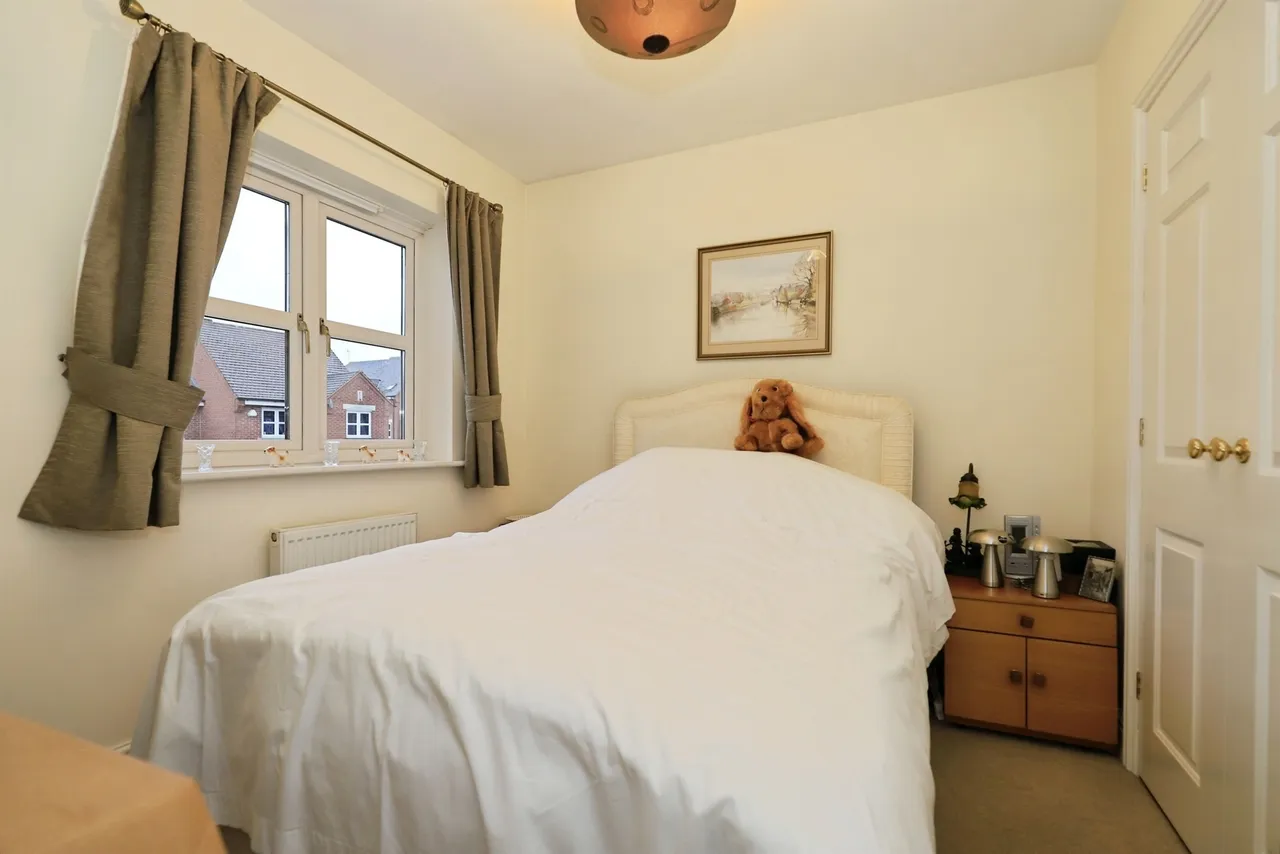 Ray Mercer Way, Kidderminster, DY10, photo 14