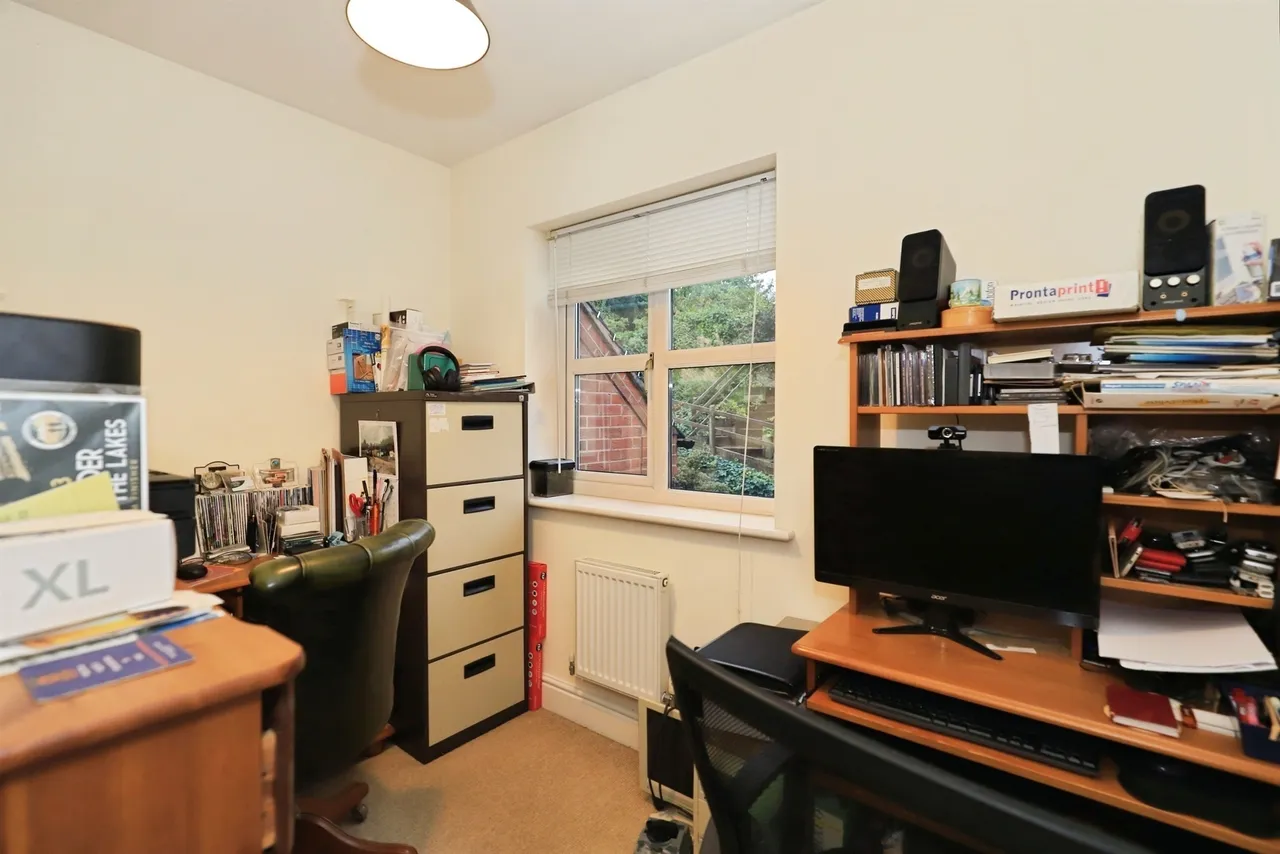 Ray Mercer Way, Kidderminster, DY10, photo 15