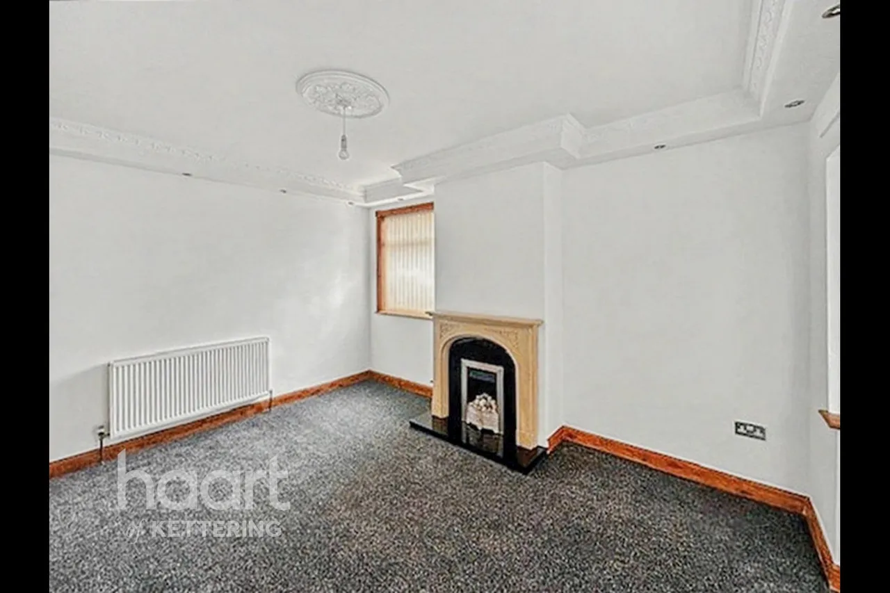 Lawson Street, Kettering, NN16, photo 4