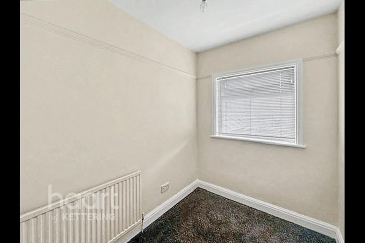 Lawson Street, Kettering, NN16, photo 13