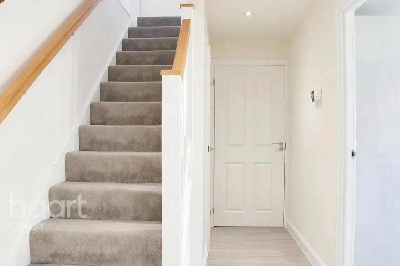 Tansy Road, Corby, NN17, photo 3