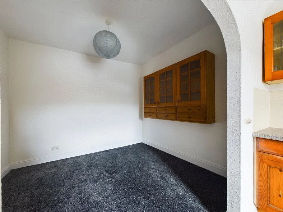 St. James Street, Okehampton, EX20, photo 4