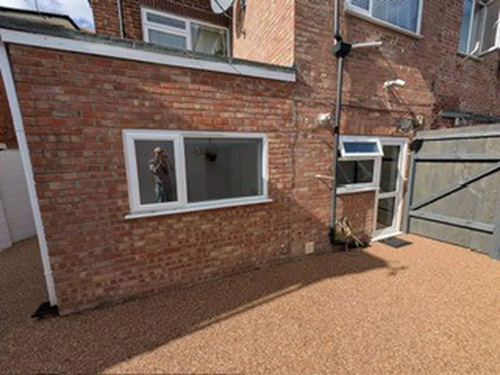Wimborne Road, Bournemouth, BH9, photo 10