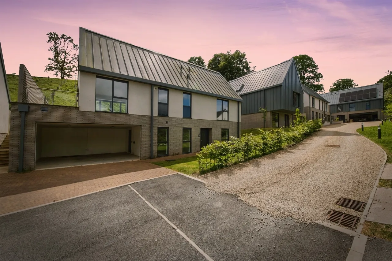 4 bed house for sale — Elizabeth Penton Way, Bampton, Tiverton