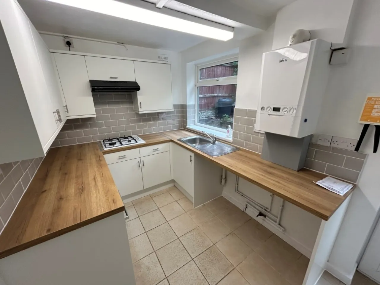 Surfeit Hill Road, Cradley Heath, B64, photo 2
