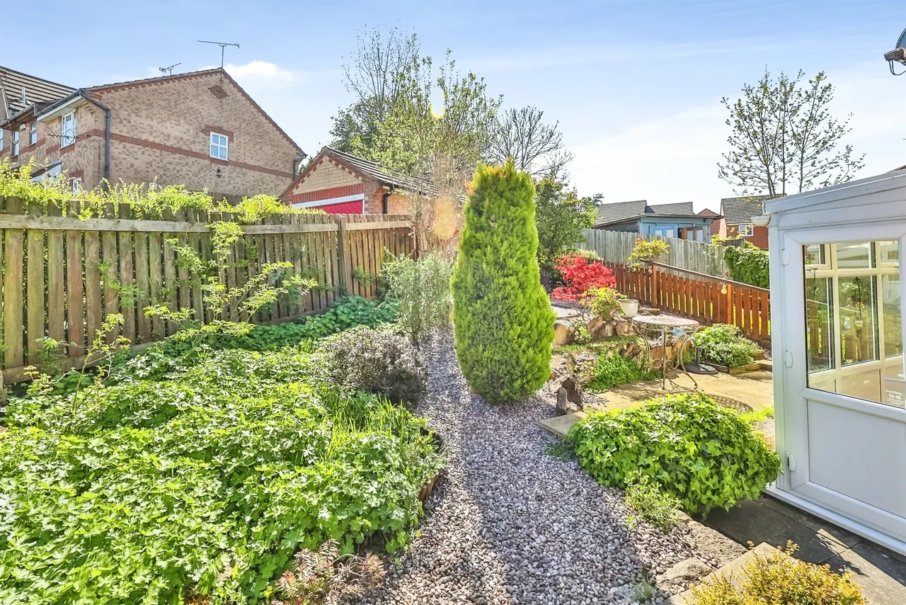 Upton Close, Heanor, DE75, photo 17