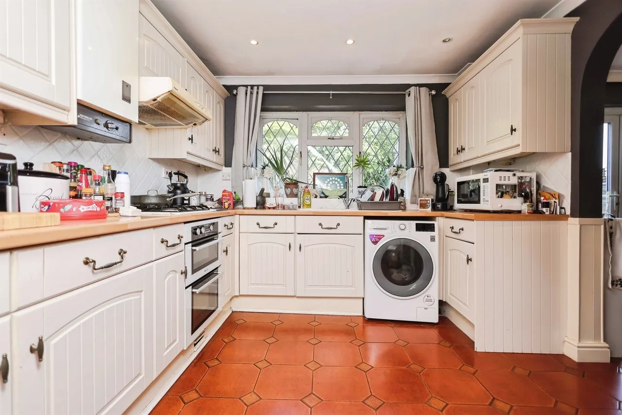 Castle Crescent, Birmingham, B36, photo 4