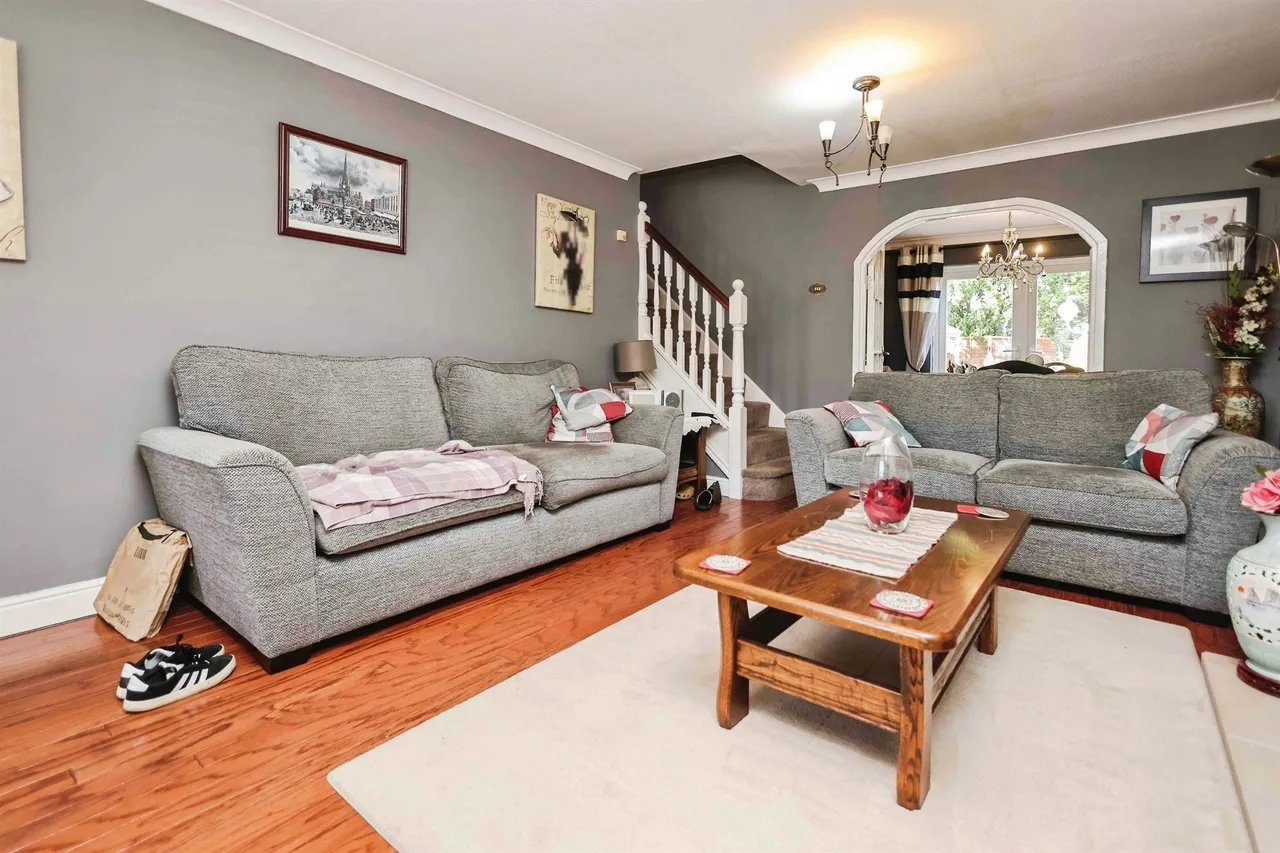 Castle Crescent, Birmingham, B36, photo 7
