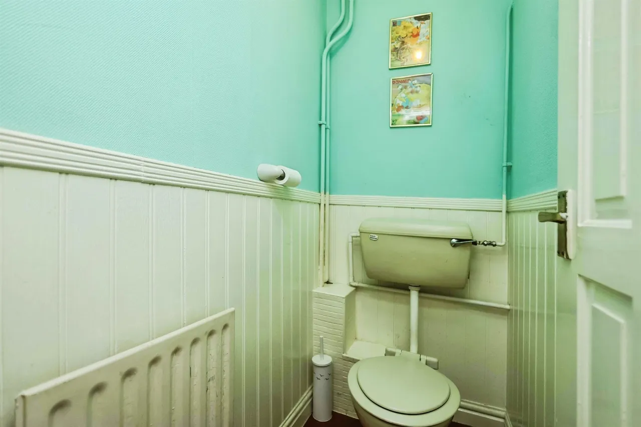 Castle Crescent, Birmingham, B36, photo 15