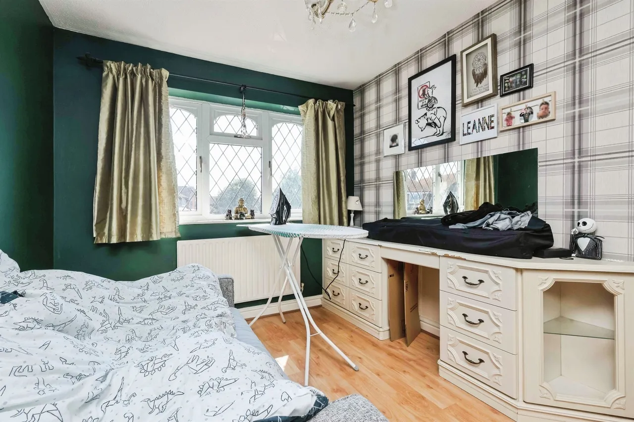 Castle Crescent, Birmingham, B36, photo 11